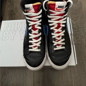 Nike Men's Black, Red, and Blue Sneakers